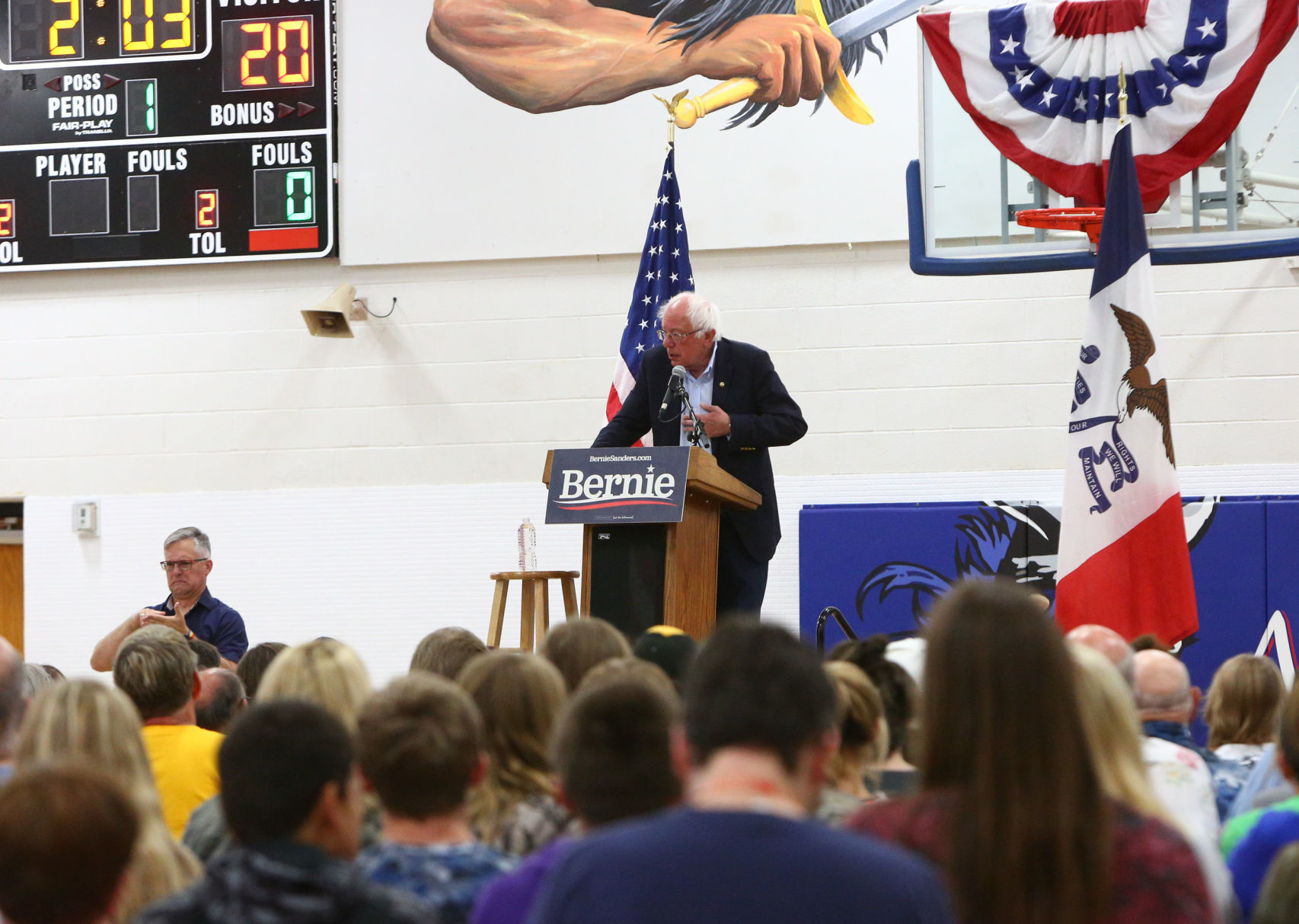 Bernie Sanders at Northwood-Kensett School 09-23-2019 (1).jpg